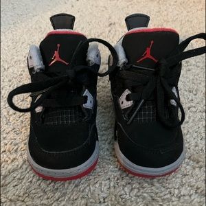 Jordan 4 Retro
